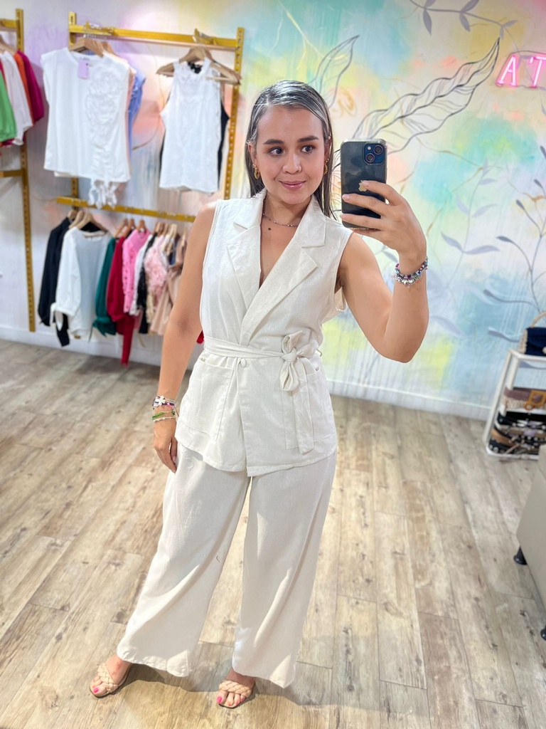 SET ANTONIETA CRUDO